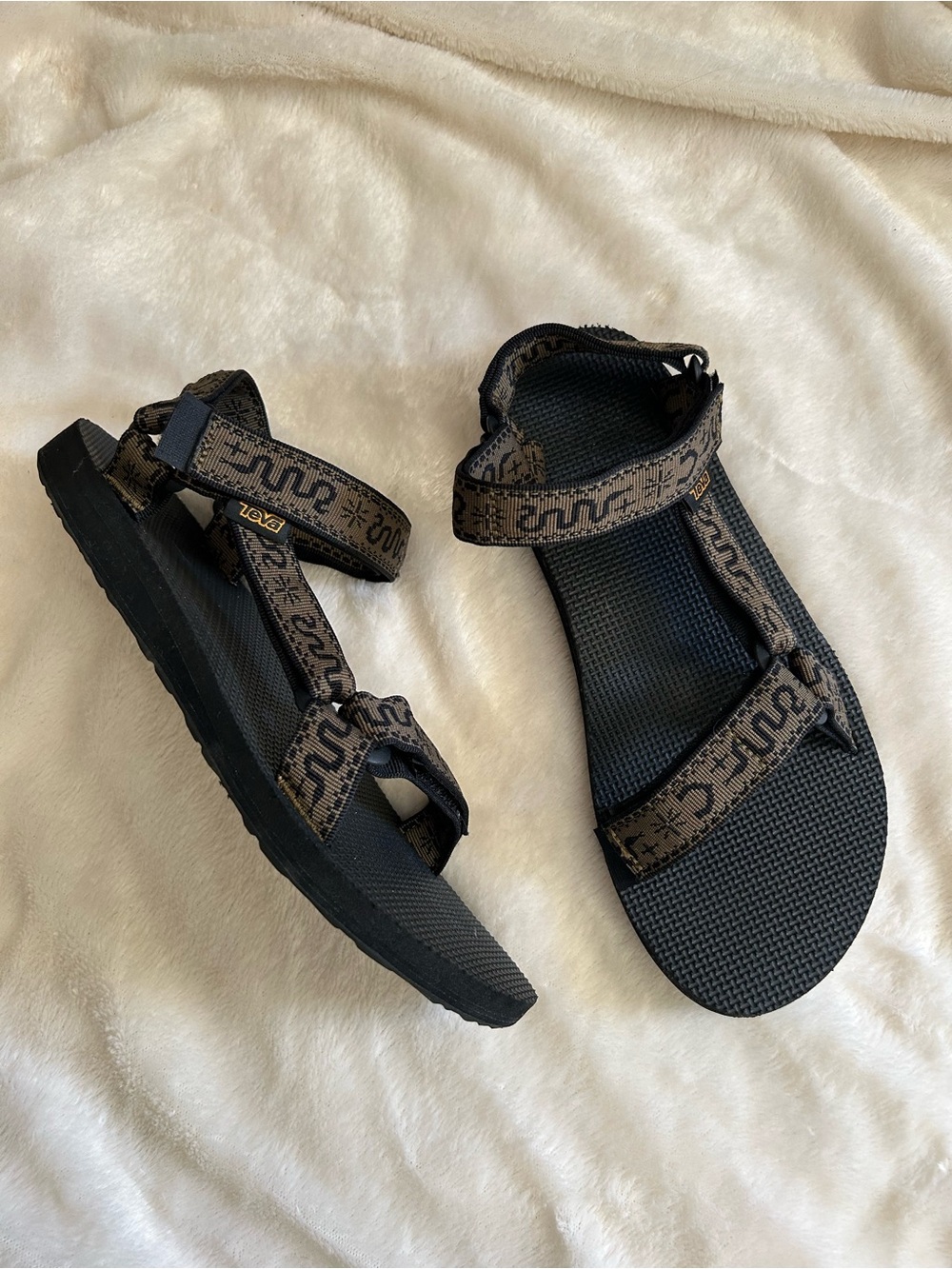 Teva original universal sandals green snake print men's 10